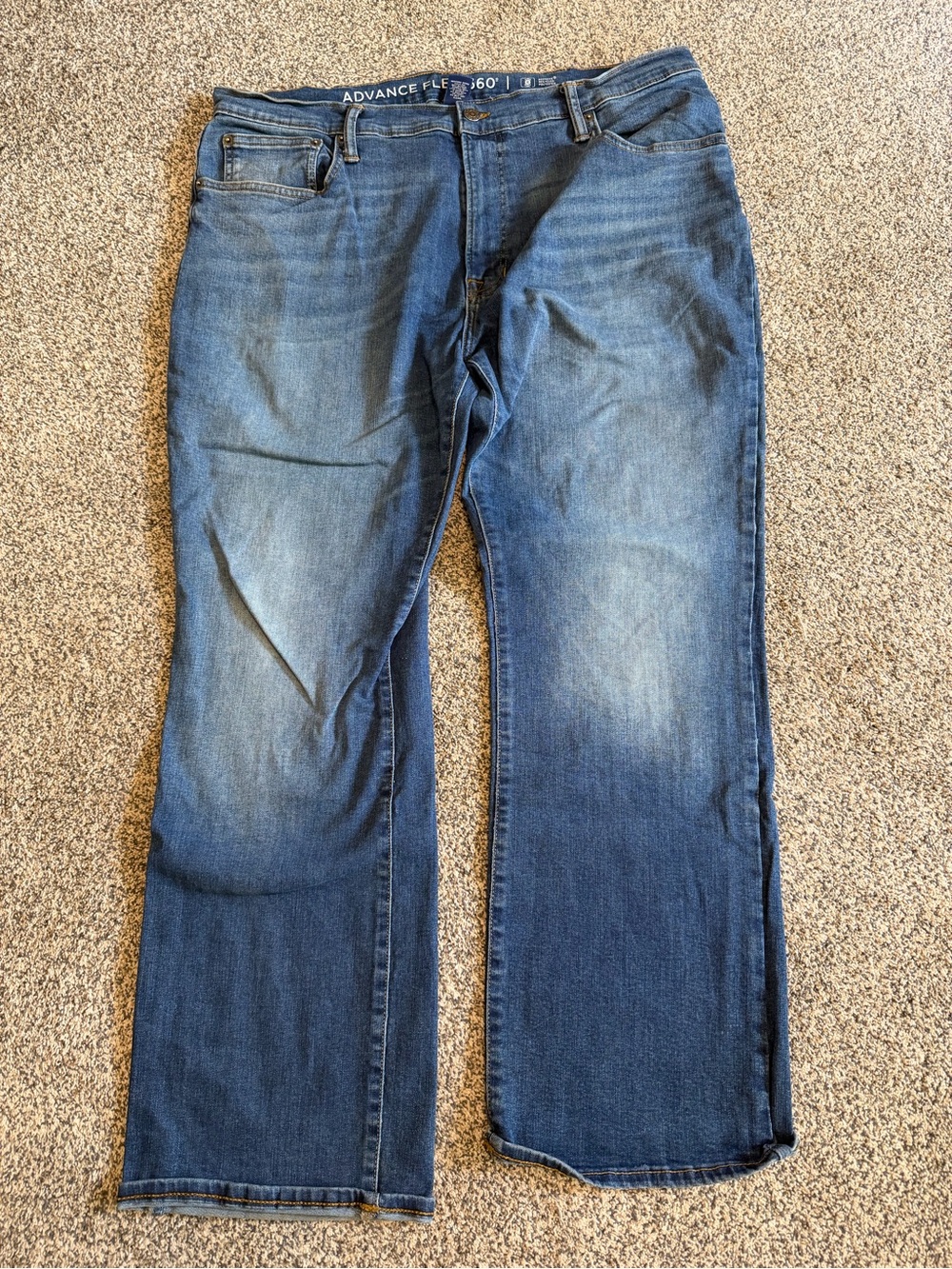 Arizona Jean Company Men's Bootcut Jeans in Blue